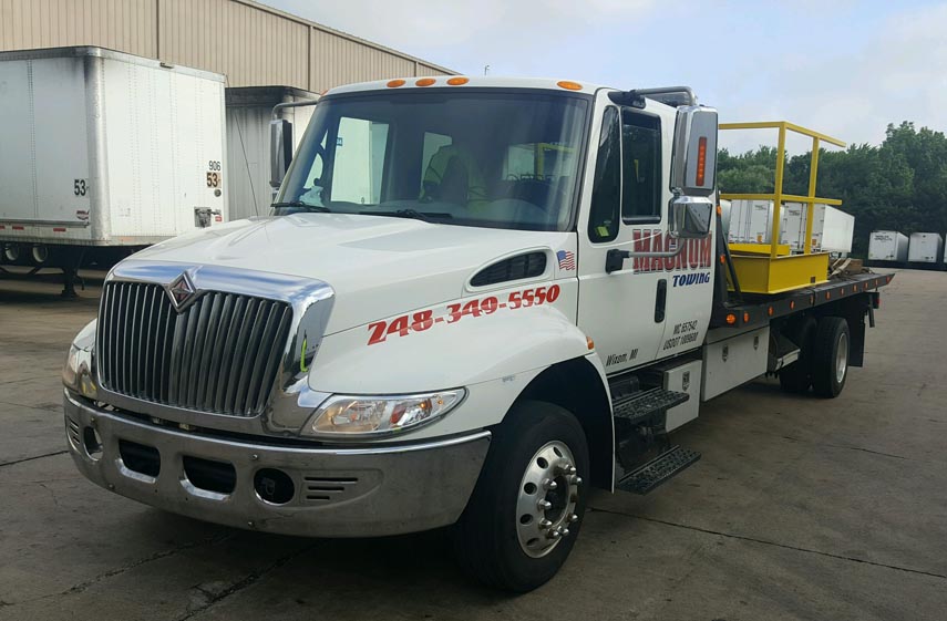 Tow Truck Farmington Hills